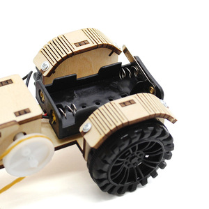 Kit scientifique en bois pour enfants, modèle de tracteur à assembler soi-même, jouet éducatif pour enfants de 7 à 9 ans - Product Image 3