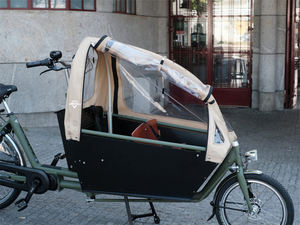 Ajustement universel pour les vélos cargo électriques et standard Installation facile Housse de pluie étanche pour vélo cargo - Product Image 3