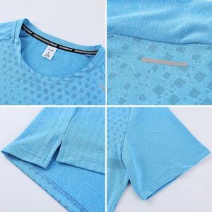 T-shirt de sport pour homme en gros - T-shirt à manches courtes de haute qualité à séchage rapide, col rond, impression personnalisée, vêtements de sport ODM OEM - Product Image 4