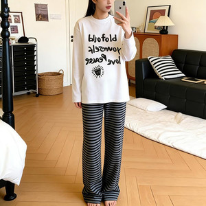 Conjunto de Pijama para Primavera, Otoño e Invierno, Pijama Blanco de Manga Larga con Estampado de Letras Multicolores y Pantalones a Rayas Negras - Product Image 6