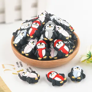 Kovict New Arrival BPA Kostenlose Weihnachts pinguin Silikon Perlen Baby Zahnen Spielzeug Focal Bead für Stifte Herstellung Armband Schlüssel bund