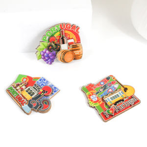 مغناطيسات ثلاجة تذكارية مخصصة من البرتغال، مغناطيسات خشبية ملونة ثلاثية الأبعاد على شكل ديك برتغالي وترام وجيتار وزجاجة نبيذ - Product Image 6