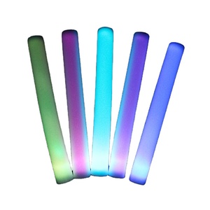 Bastoncini luminosi lampeggianti per feste-bacchette di luce per il compleanno di Halloween <span class=keywords><strong>capodanno</strong></span> per bambini batteria giocattolo festa della mamma - Product Image 2