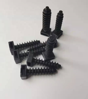 Attaches-câbles en nylon avec bouchons de fermeture