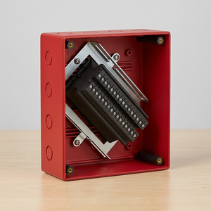 Caja de Control Universal de Plástico ABS Rojo de 16 Terminales con Cubierta Translúcida de PC FR, Diseño Duradero - Product Image 2