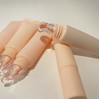 Brillant à lèvres végétalien personnalisé Brillant à lèvres minéral imperméable dans des tubes à presser avec marque privée