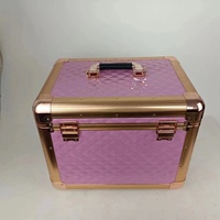 Boîte de toilettage en aluminium verrouillable pour le stockage essentiel des soins aux chevaux