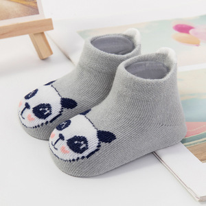 Automne printemps enfants chaussettes pour filles garçons coton infantile décontracté enfant en bas âge nouveau-né chaussettes anti-dérapant respirant Animal Logo mince tricoté - Product Image 3