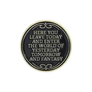 Aquí Dejas Tu Marca en el Mundo <span class=keywords><strong>de</strong></span> Ayer, Mañana y la Fantasía: Broches <span class=keywords><strong>de</strong></span> Esmalte con Frases Clásicas Famosas, Pin <span class=keywords><strong>de</strong></span> Solapa - Product Image 1