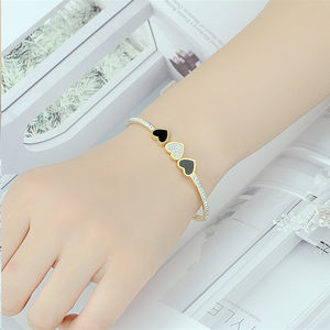 Bracciale Fashion in Acciaio al Titanio di Alta Qualità Placcato Oro 18k con Micro Zirconi Incastonati per Coppie Gioiello Regalo per Matrimonio o Compleanno - Product Image 6