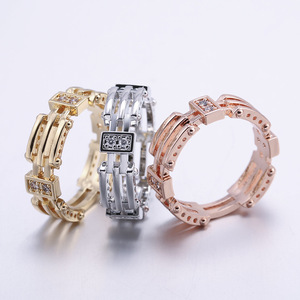 Anello Statement Vintage alla Moda, Gioiello da Dito per Streetwear - Product Image 4