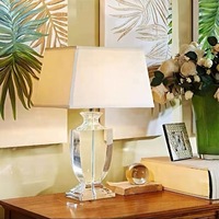 Lampe de table moderne en cristal avec abat-jour en tissu, lampe de chevet pour la chambre à coucher, lampe de bureau pour le salon