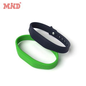 사용자 정의 <span class=keywords><strong>RFID</strong></span> 팔찌 NFC 실리콘 팔찌 <span class=keywords><strong>RFID</strong></span> 팔찌 13.56Khz NFC 팔찌 - Product Image 5