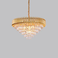 Lustres Modernes Nordiques de Luxe Personnalisés pour Hôtels et Mariages – Grandes Suspensions Dorées – Lustre de Salon en Cristal Ovale/Long/Carré