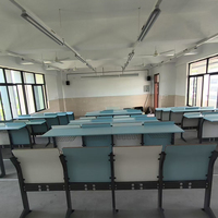 Planche en bois pliable avec pieds en fer pour les salles de classe universitaires tables et chaises connectées pour l'apprentissage des étudiants