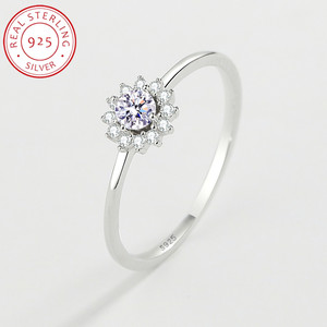 Nhẫn Cổ Điển Đính Đá Zircon 925 Sterling Silver Shine Flower <span class=keywords><strong>Shape</strong></span> Nhẫn Cưới Đính Hôn Trang Sức Cho Phụ Nữ - Product Image 5