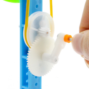 Mini ventilador de manivela, 2 modelos, kit de plástico, juguete de experimento científico manual para niños, educación STEM, ensamblaje DIY - Product Image 2