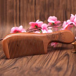 Peine de <span class=keywords><strong>madera</strong></span> de durazno <span class=keywords><strong>antiguo</strong></span> y peine de sándalo - Product Image 1