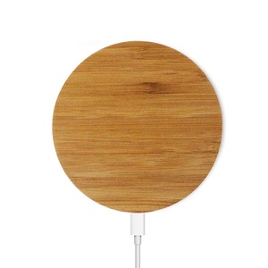 เครื่องชาร์จ<span class=keywords><strong>ไร้</strong></span><span class=keywords><strong>สาย</strong></span>แบบเร็ว 10w สำหรับสมาร์ทโฟน ทำจากไม้ไผ่สลักลายด้วยเลเซอร์ตามสั่ง - Product Image 1
