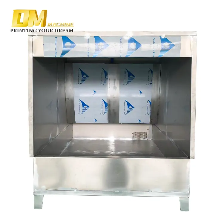 Factory direct sale customizable automatic small spray paint booth with water curtain machine
