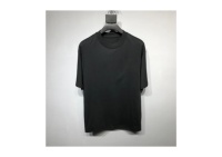 Nouveau modèle de t-shirt imprimé unisexe, respirant et confortable, idéal pour les tenues décontractées quotidiennes et les tenues de bureau.