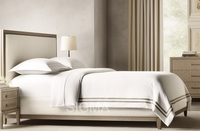 Lits en bois personnalisés Mobilier d'intérieur Ensembles de chambre à coucher Lit Queen en bois et rembourrés noirs à baldaquin