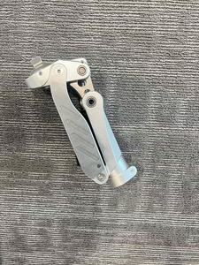 Articulación <span class=keywords><strong>de</strong></span> <span class=keywords><strong>rodilla</strong></span> neumática con bloqueo geométrico para prótesis <span class=keywords><strong>por</strong></span> <span class=keywords><strong>encima</strong></span> <span class=keywords><strong>de</strong></span> <span class=keywords><strong>la</strong></span> <span class=keywords><strong>rodilla</strong></span> - Product Image 2