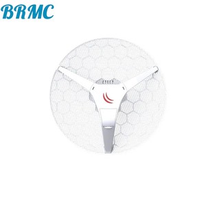 Système Sans Fil Extérieur RBLHG-5nD 5GHz LHG 5 ac Pour Longues Distances - Product Image 2