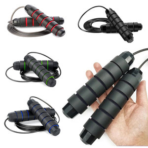 <span class=keywords><strong>Corde</strong></span> à <span class=keywords><strong>sauter</strong></span> en fil d'acier enduit <span class=keywords><strong>de</strong></span> PP+PVC, résistante à l'usure, robuste, inodore, haute résistance, pour la <span class=keywords><strong>perte</strong></span> <span class=keywords><strong>de</strong></span> poids, l'exercice quotidien, abordable - Product Image 1