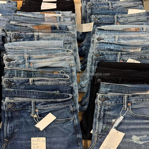 Jeans en gros, mélange de couleurs bleu, <span class=keywords><strong>noir</strong></span> et gris, en <span class=keywords><strong>cuir</strong></span> élégant, idéal pour le printemps - Product Image 1