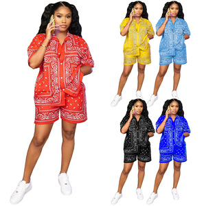 All'ingrosso donna taglie forti con stampa 3D camicia a manica corta e pantaloncini Set di abiti Casual con decorazione in <span class=keywords><strong>pizzo</strong></span> tessuto a <span class=keywords><strong>maglia</strong></span> - Product Image 2