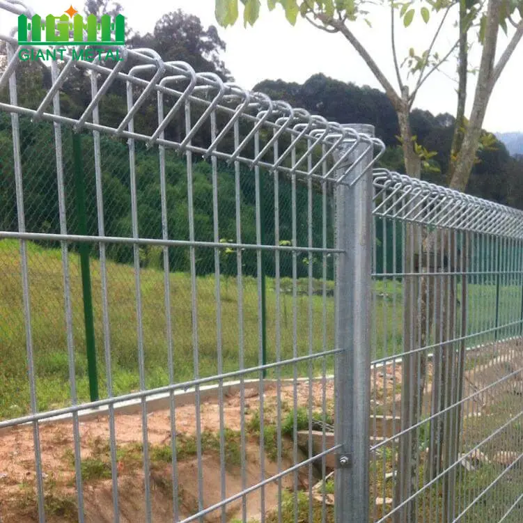 Triangle Bend <span class=keywords><strong>BRC</strong></span> Weld Mesh Roll Top Wire Fence Panel