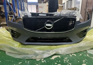 Pare-chocs avant d'occasion <span class=keywords><strong>XC60</strong></span> R avec phare, radiateur, condenseur, ventilateur et coupe-nez pour <span class=keywords><strong>Volvo</strong></span> <span class=keywords><strong>XC60</strong></span> version Sport (référence 39847140) - Product Image 2