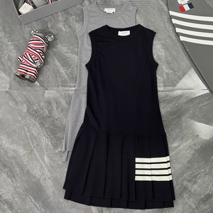 Vestido Midi de Verano para Mujer, Cuello Redondo, Tejido de Algodón, Diseño Geométrico Plisado, Clásico, Casual, Sin Mangas, con Cuatro Rayas - Product Image 1