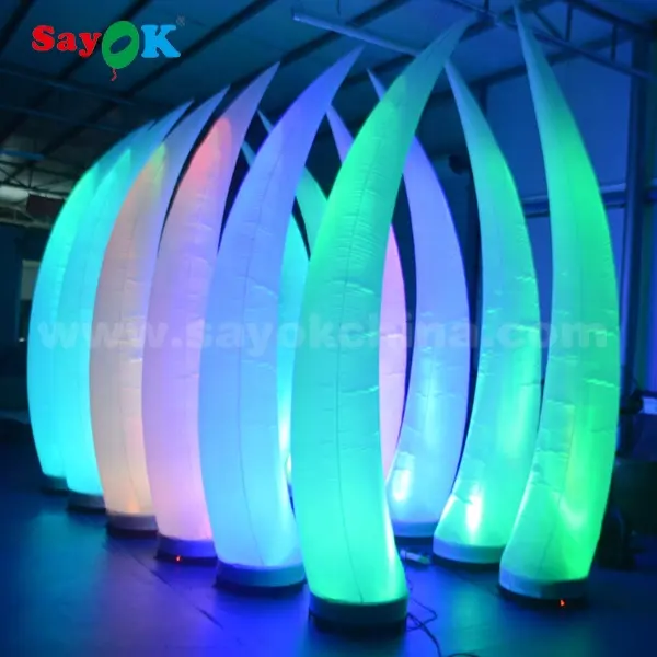 Sayok-Lámpara Led inflable de colmillo para eventos, pilar de elefante inflable