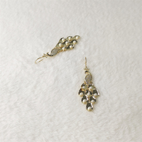 Vente en gros de nouvelles boucles d'oreilles tendance en plaqué or avec paon et perles bijoux tendances pour femmes et filles