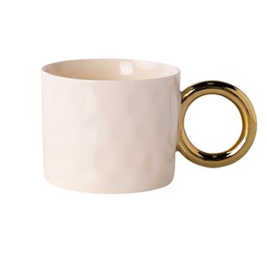 แก้วเซรามิกพร้อมหูจับวงแหวนสีทอง แก้วกาแฟสีพื้นสำหรับใช้ในชีวิตประจำวัน - Product Image 4
