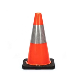 تصنيع الصين 45 قاعدة سوداء عالية الوضوح <span class=keywords><strong>PVC</strong></span> أعلى مخروط بيع الطريق مرنة <span class=keywords><strong>PVC</strong></span> للسلامة - Product Image 2