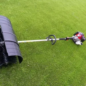 Yapay çim için sıcak satış çim süpürgesi el-itti çim Comber fırça makinesi