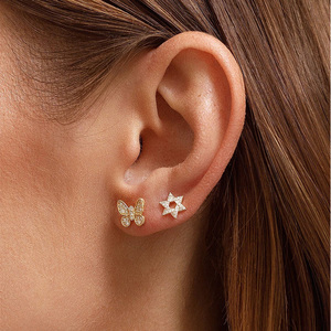 Joyería Juvenil Minimalista Xinyun: Aretes de Plata de Ley 925 con Forma de Estrella y Diamantes de Imitación - Product Image 4