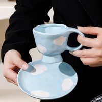 Tasse à café et soucoupe Lelyi INS créatives, motif nuage blanc dessiné à la main, en céramique exquise, de haute valeur, pour un public de niche