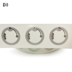 Autocollant NFC213 rond de 25 mm, mini-étiquette intelligente en PVC, étiquette blanche en PET, logo personnalisé, étanche, pour jouets, cartes, albums photo - Product Image 4