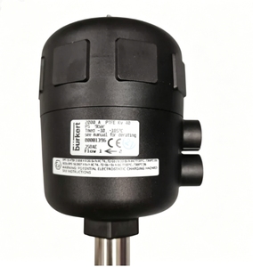 Vanne d'angle pneumatique Burkert 00001395 DN32 à brides en acier inoxydable 316 avec joint PTFE pour eau, vapeur et produits chimiques - Product Image 1