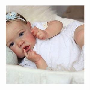 Vente chaude en <span class=keywords><strong>magasin</strong></span> 58 Cm <span class=keywords><strong>Reborn</strong></span> nouveau-né bébé Silicone personnalisé plein vinyle poupées en plastique - Product Image 6