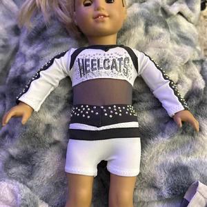 Rode En Zwarte Groothandel Custom Amerikaanse Meisje Pop Cheer Uniformen Cheerleader Outfit - Product Image 6