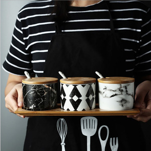 Ensemble de pots d'assaisonnement en céramique nordique Boîte à herbes et épices ménagères avec plateau en bambou - Product Image 2