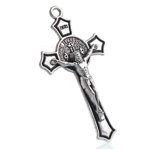 Crocifisso di San Benedetto 39*22mm, Accessori per Rosario di Alta Qualità, Pendente a Croce in Rame Dorato e Argentato - Product Image 2