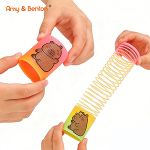 Mini ressorts arc-en-ciel Capybara pour fêtes, jouets anti-stress en vrac pour carnavales et anniversaires - Product Image 1