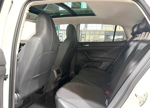 <span class=keywords><strong>Volkswagen</strong></span> T-Cross 2019 Usado, 1.5L Automático, SUV de 5 Plazas, Techo Solar, Buen Estado, Oferta en Nigeria - Product Image 5