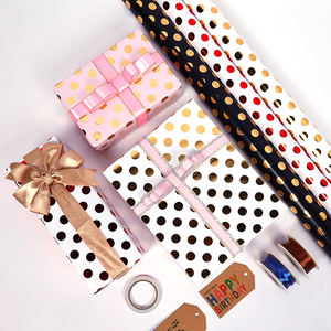 Vente en gros 80g de papier d'art pour la Saint-Valentin 43*300cm rouleau de papier d'emballage d'emballage pour cadeau de luxe personnalisé - Product Image 4